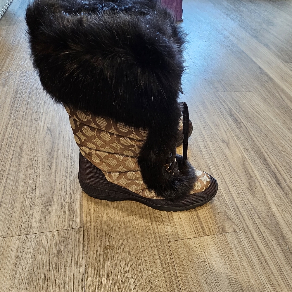 Coach jennie , brown with brown fur winter boots, size 10 M,